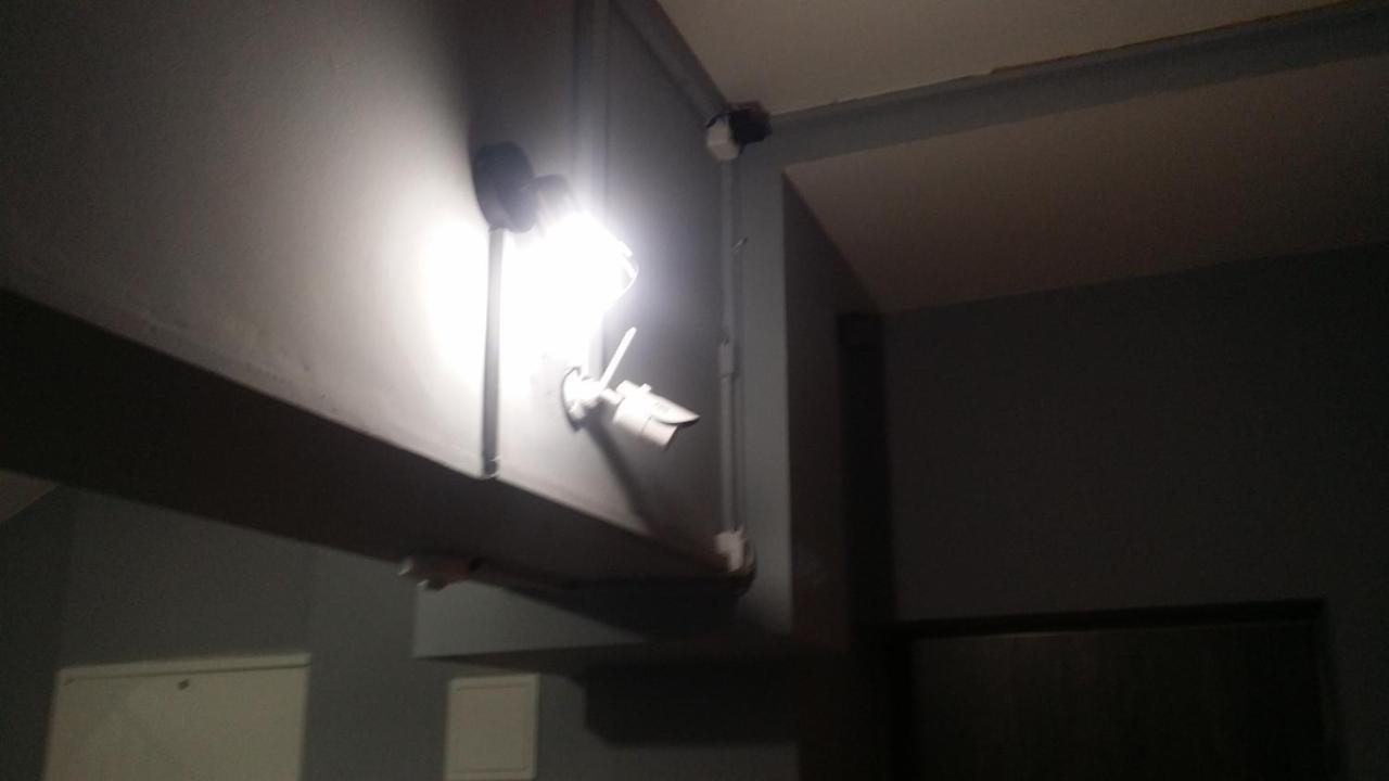 Apartament Venge -Cale Mieszkanie 46M2 Na Wylacznosc - Z Jedna Sypialnia I Jednym Sypialno-Salonem -3 Pietro Bez Windy- Rezerwacja Bez Karty Kredytowej-Klimatyzacja-Netflix-2 Lozeczka Dzieciece- Bezplatny Parking Publiczny Βρότσλαβ Εξωτερικό φωτογραφία