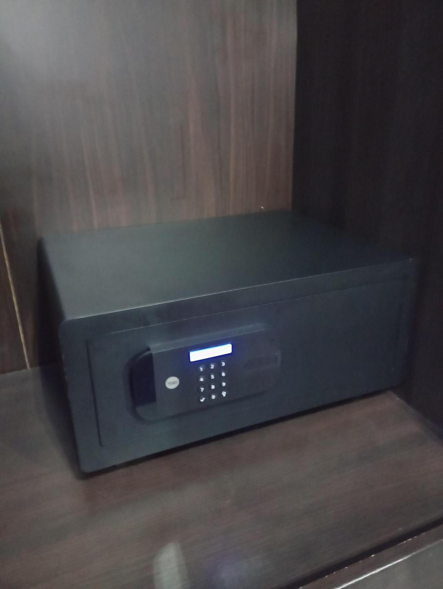 Apartament Venge -Cale Mieszkanie 46M2 Na Wylacznosc - Z Jedna Sypialnia I Jednym Sypialno-Salonem -3 Pietro Bez Windy- Rezerwacja Bez Karty Kredytowej-Klimatyzacja-Netflix-2 Lozeczka Dzieciece- Bezplatny Parking Publiczny Βρότσλαβ Εξωτερικό φωτογραφία